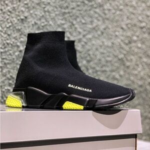 EUC Men’s Size 12 (Euro Sz 45) Balenciaga Speed Trainer Sneakers In Black & Lime